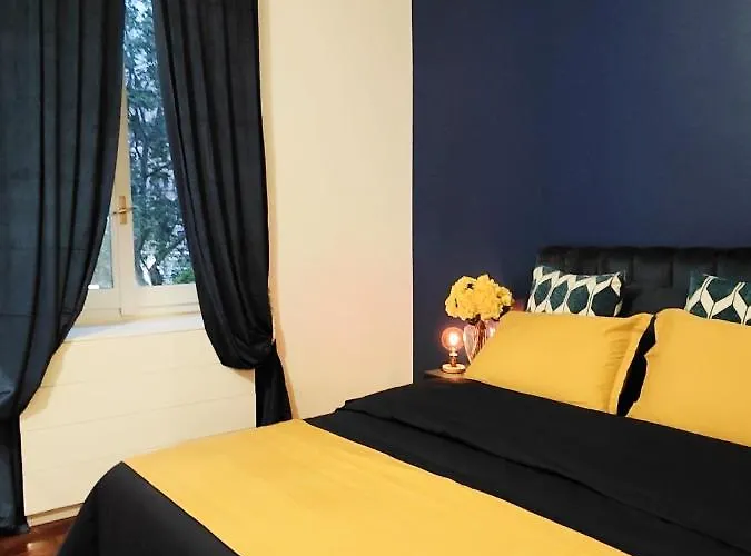 Apartment Designed Pop 2 Bedrooms, 2 Baths In Center - Wifi, Ac, Steps From Subway M1 And M2, Station And Airport Connected Mailand