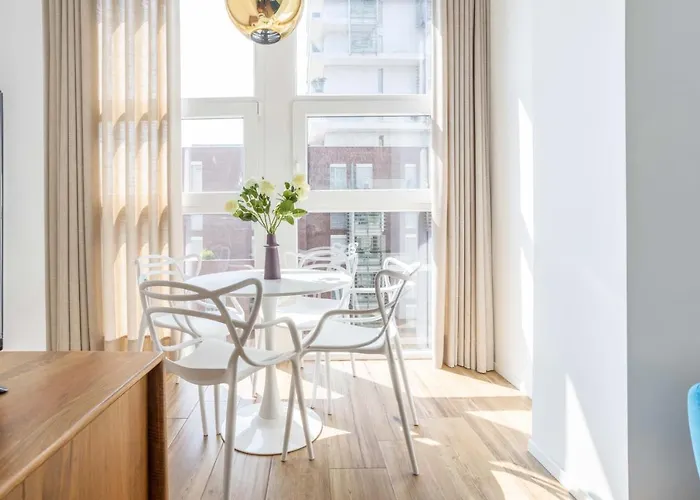 Hostmate - - Pirelli 30 - Porta Nuova Apartman Milánó