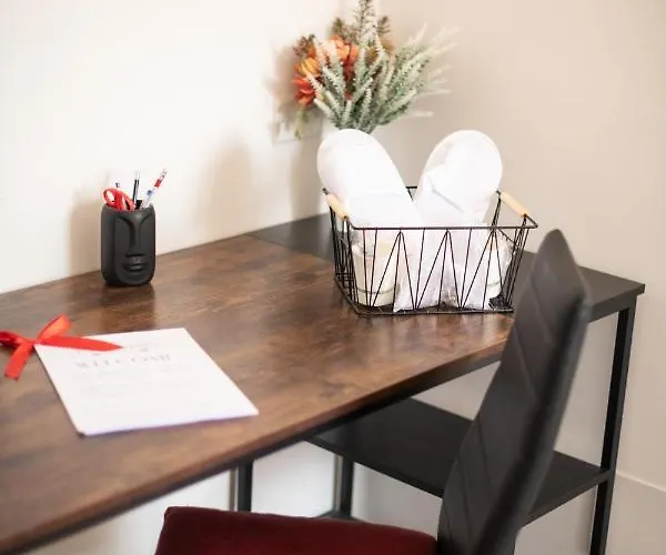 Appartamento ! Industrial ! Wifi - Metro 5 Minuti - Caminetto *