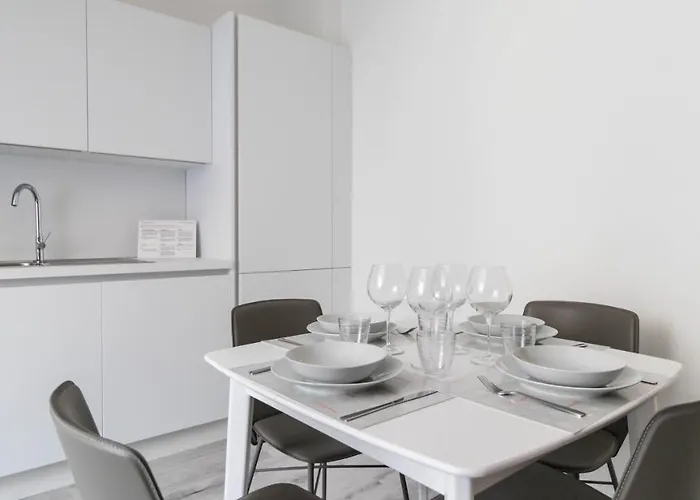 Italianway Easy - Commenda 35 Appartement *