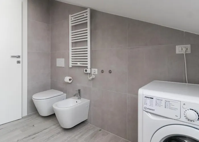 Appartement Italianway Easy - Commenda 35 *