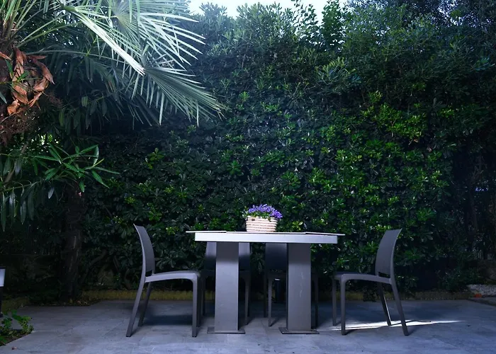 Bed and Breakfast La 4*