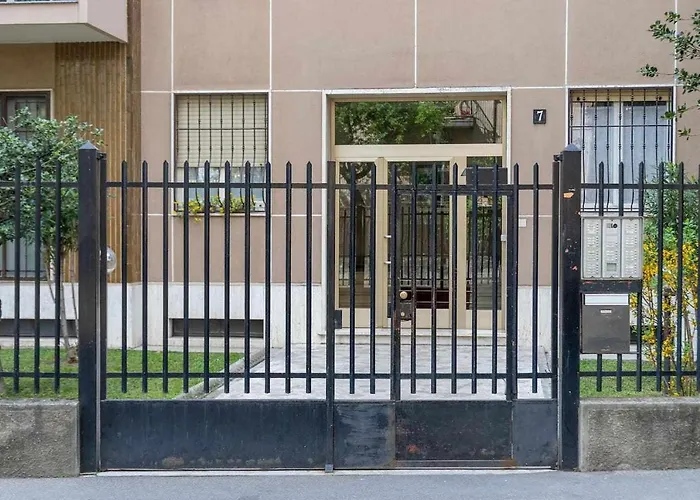 Rent - Parking And Comfort - Spacious Up To 8 Pax * Milano