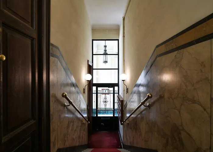 Contempora - Cermenate 54b * 밀라노