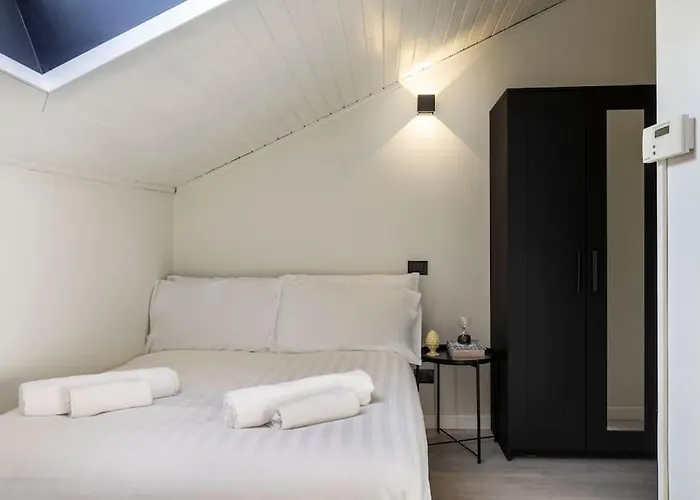 Stupendo Duplex In Centro A ميلان