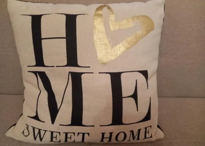 Aparthotel The Boheme Vintage Junior ---- Cozy & Quiet & Comfortable With Private Bathroom & Fully Equipped Kitchenette & Cozy Balcony - Lift To 4th Floor - Metro' -green Subway Porta Genova