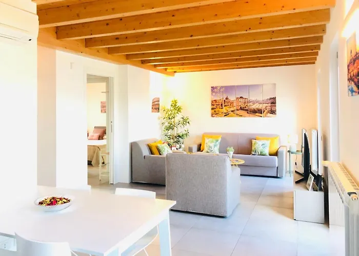 Stepandgo Navigli 아파트