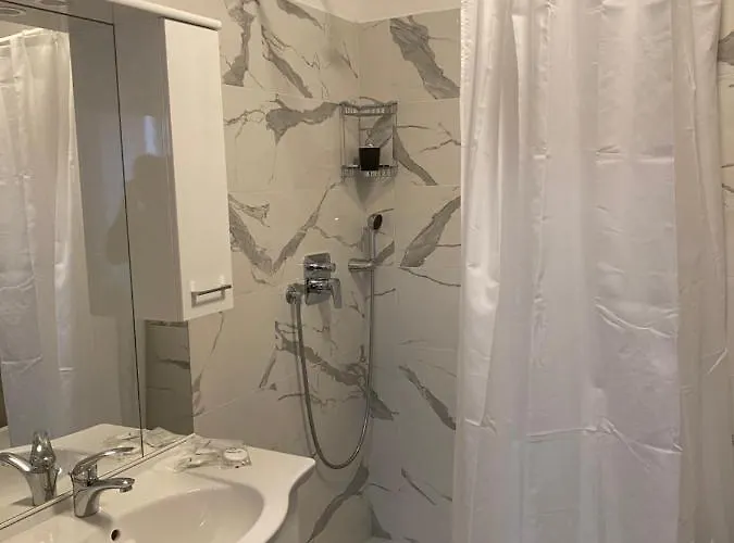 Al 20 Fiera - Certosa - San Siro 4* Milano