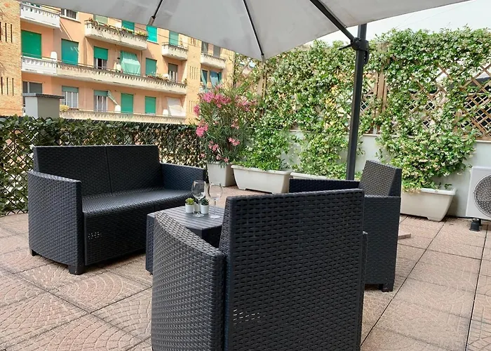 Bright Terrace In Appartement *