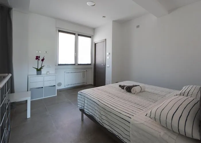 Villino Liber Konukevi Milano