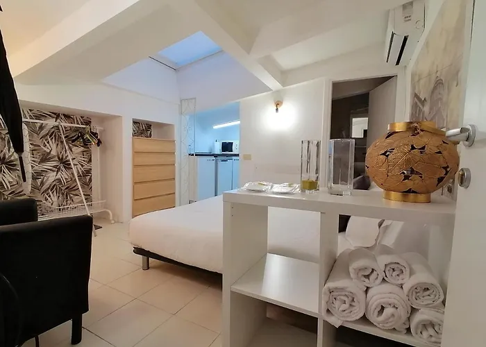 Mercanti Attic Version Milano