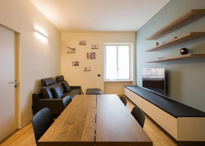 Easylife - - Crocetta 2 P1s - Porta Romana *