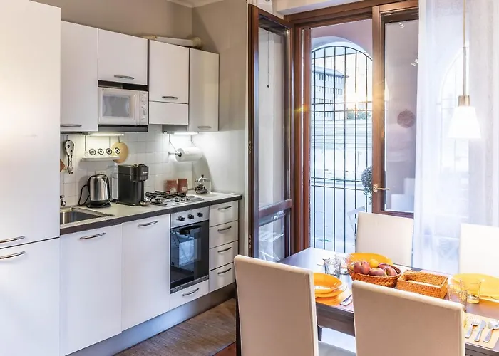 Prada House - Posto Auto Coperto * Милан