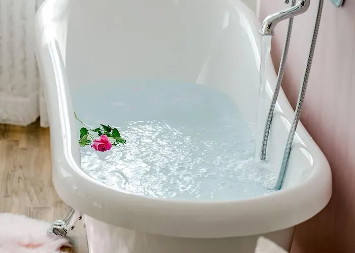 ⁂ Barocco ⁂ Biliardo - Ping Pong - Vasca - Wifi Appartement *