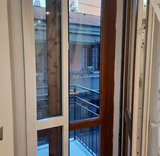 N&ghomesweethome Raffaelloelegante Ideale Affari * Mailand