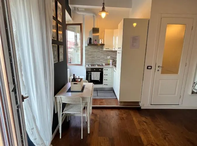 Studi - Front Metro Lambrate *