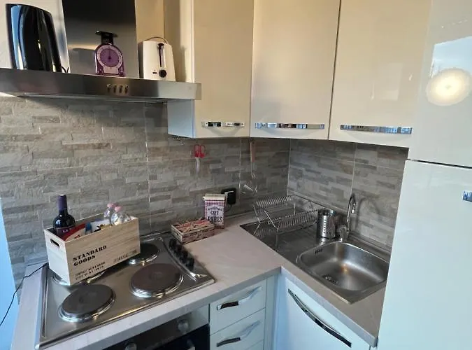 Studi - Front Metro Lambrate *