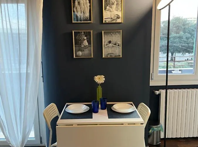 Apartman Citta Studi - Front Metro Lambrate *