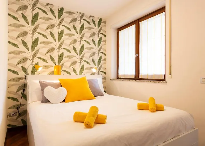 Residenza Smeraldo - Terrazza San Siro 아파트 *