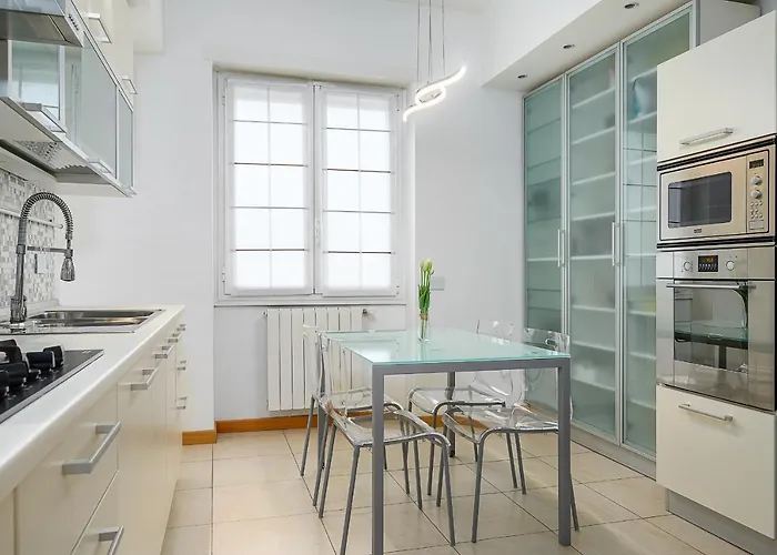 Garibaldi Sempione Sarpi 10 Min - Big 85m - Self-check-in 5th Floor Apartmán *