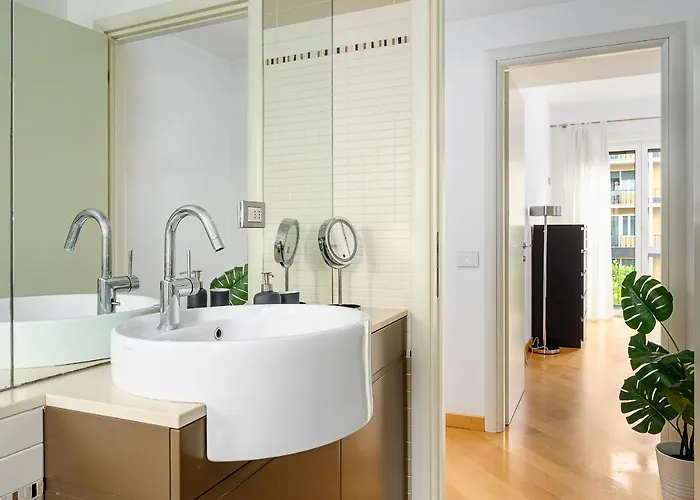Garibaldi Sempione Sarpi 10 Min - Big 85m - Self-check-in 5th Floor 아파트