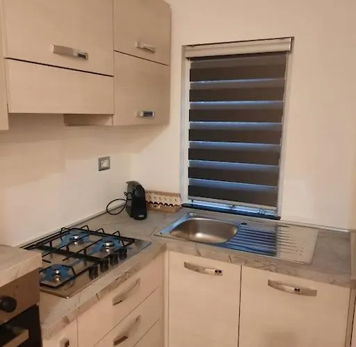 Apartment N&ghomesweethome Raffaelloelegante Ideale Affari