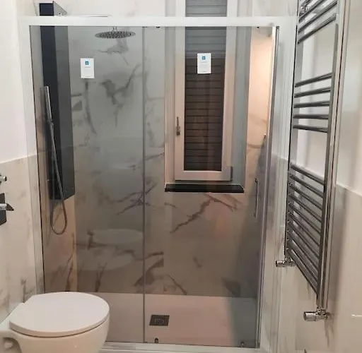 N&ghomesweethome Raffaelloelegante Ideale Affari Apartment Mailand