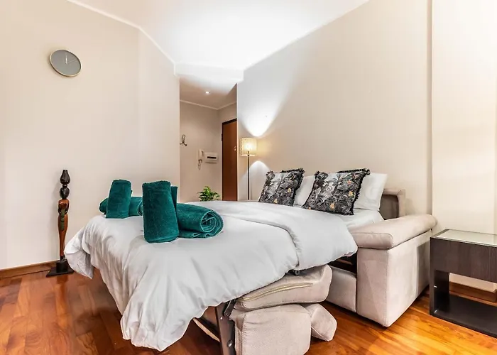 Prada House - Posto Auto Coperto *