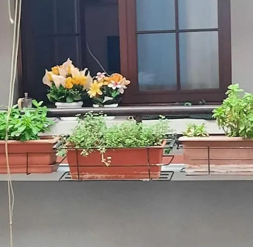 Apartment N&ghomesweethome Raffaelloelegante Ideale Affari