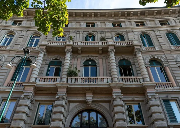 Castello 4* Milaan