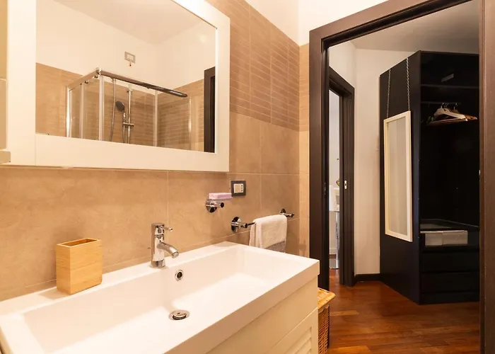 Residenza Smeraldo - Terrazza San Siro 아파트 *