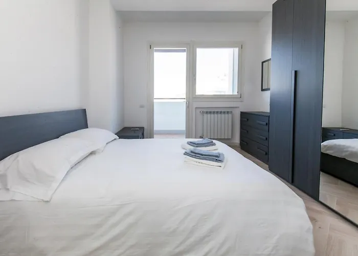 아파트 12° Piano Torre Diamante - 67