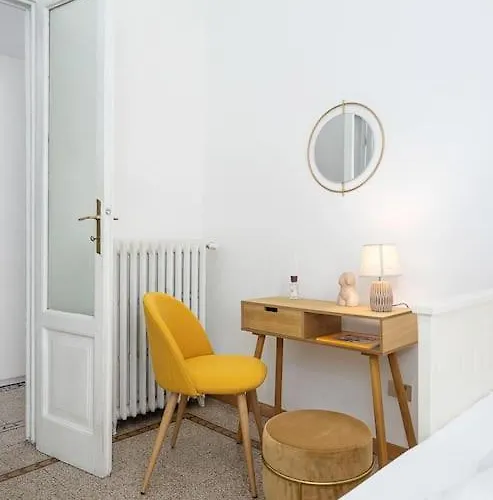 Center-design Attic Penthouse With Private Terrace * Milan