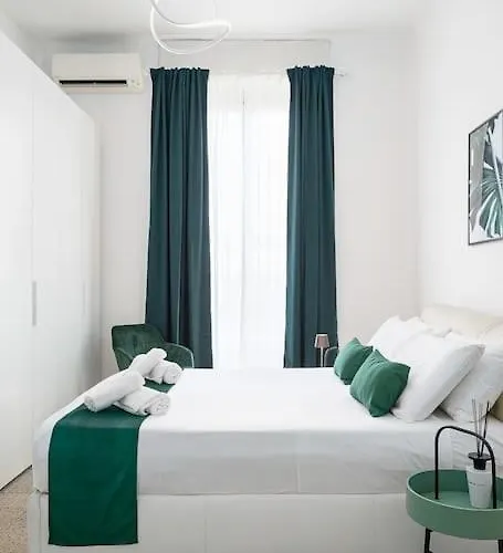 Center-design Attic Penthouse With Private Terrace *