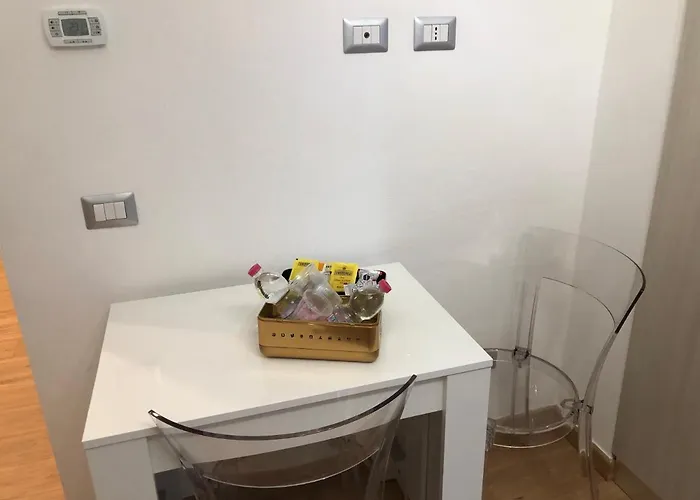 Apartment N&ghomesweethome Raffaelloelegante Ideale Affari Mailand