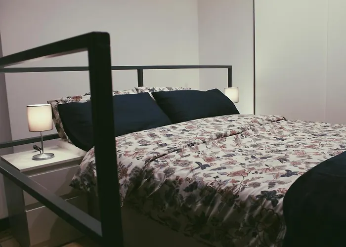 Apartment Yr Citta Studi - Modern Loft, 3 Min Walk To Duomo Bus Milan