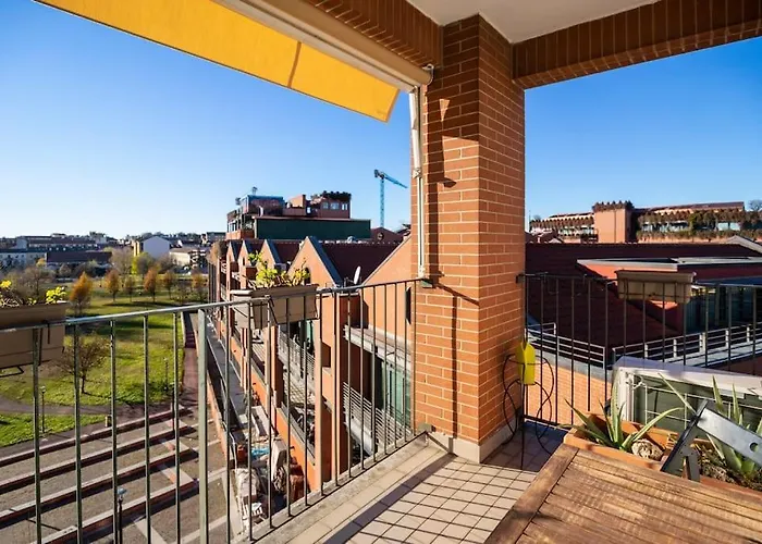 Black & White Flat In Naviglio/ Porta Genova Apartament Mediolan