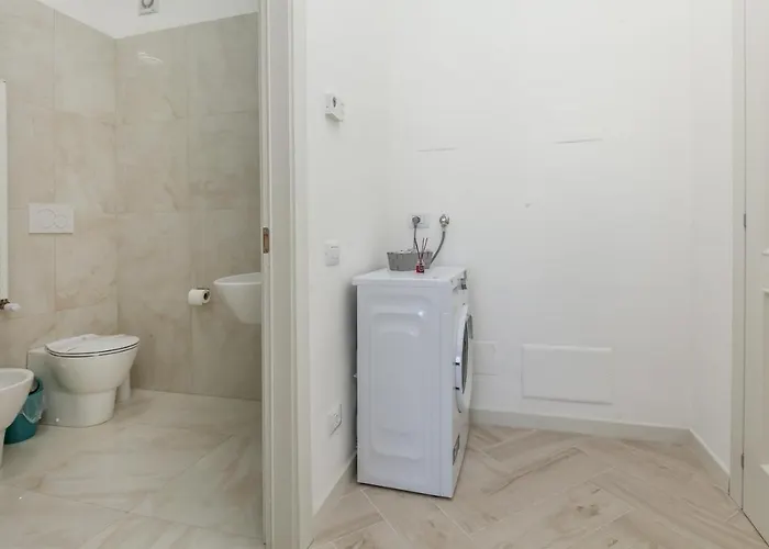 아파트 12° Piano Torre Diamante - 67