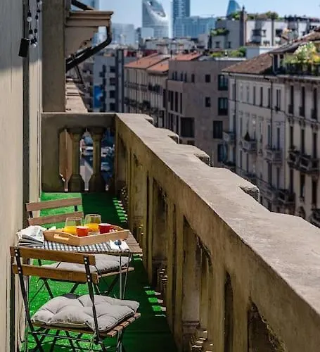 Appartement Center-design Attic Penthouse With Private Terrace