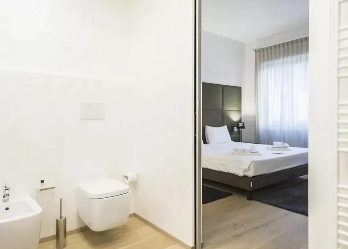 Italianway - Vittorio Emanuele 15 * Milán