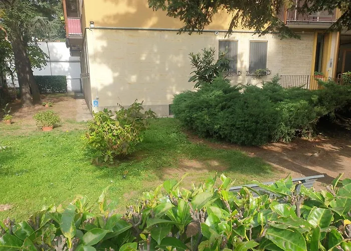 Apartament Maffucci 24 Bilocale Molto Spazioso E Moderno Mediolan