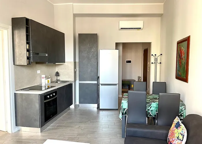 Enzo Otel