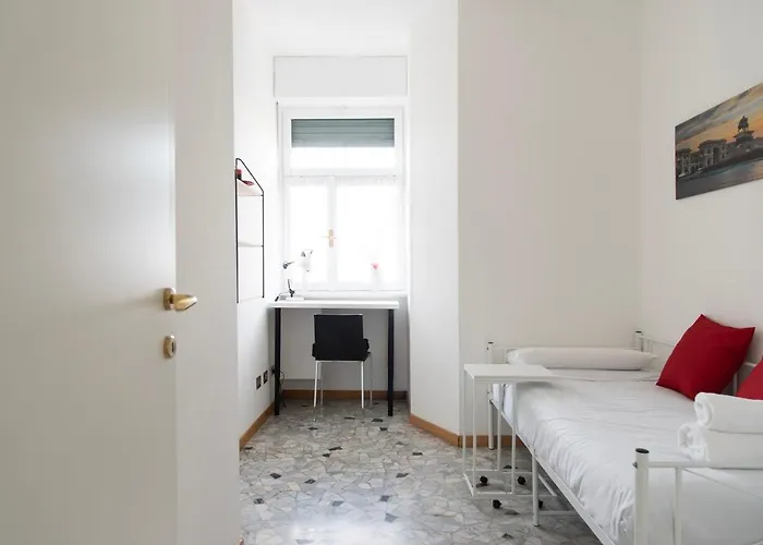 Youhosty - Buonarroti 15