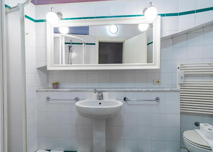 Lovely Flat De Castilla 7