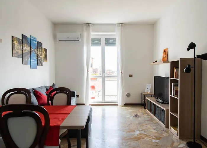 Youhosty - Buonarroti 15 *