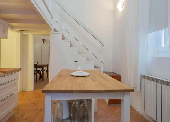 Flat In Isola De Castillia 22 * 밀라노