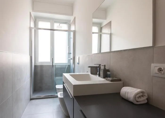 Youhosty - Del Castagno 2 *