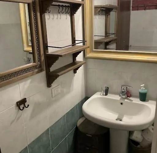 Isolab: Monolocale In Zona Isola Apartament *