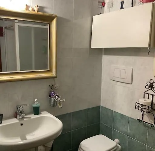 Isolab: Monolocale In Zona Isola *