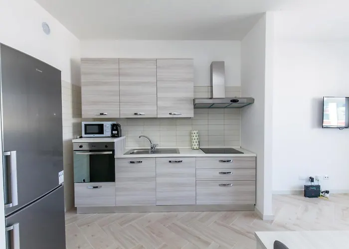 12° Piano Torre Diamante - 67 Milano